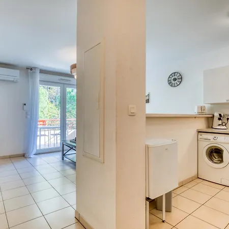 Securise, Climatise, Wifi アパート